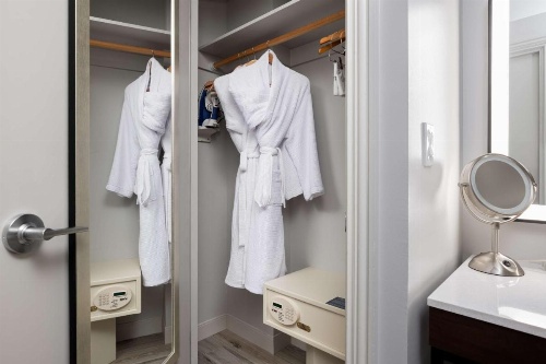 Hilton Galveston Island Resort image 32